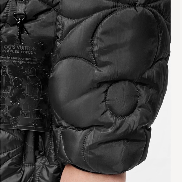 LVSE Flower Quilted Hoodie Reversible Jacket, sz 50, Black - Authentic NWOT - Picture 5 of 16